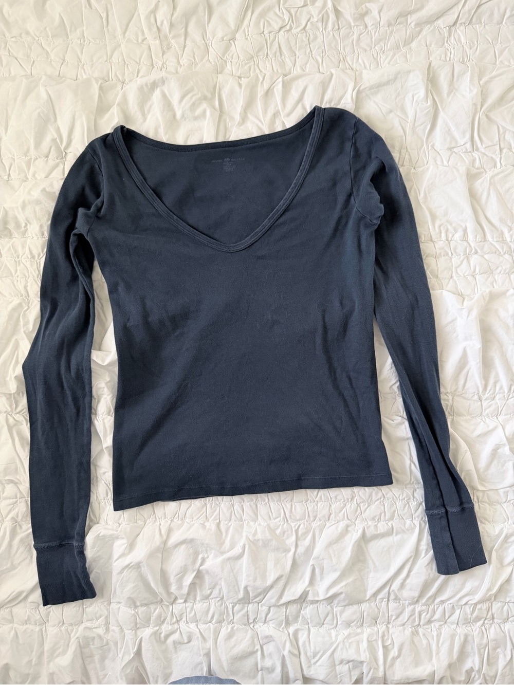 Brandy Melville Black V-Neck Long Sleeve Top